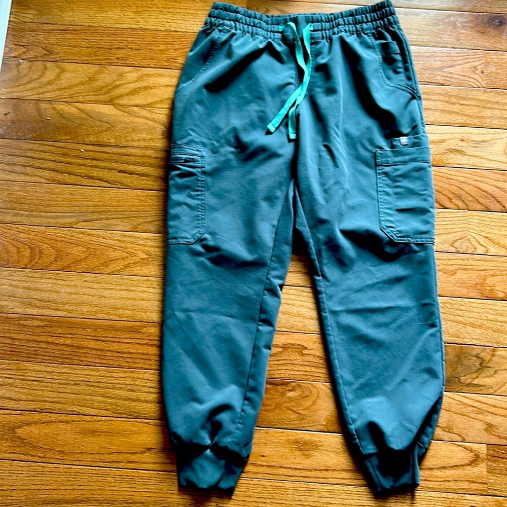 Figs Uman Relaxed Jogger Scrub Women's MP Bonsai